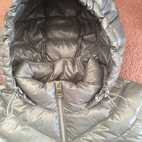 Calvin Klein Premium Down Coat .Packable Bag ,Light Weight Size M , Grey New - Picture 7 of 16